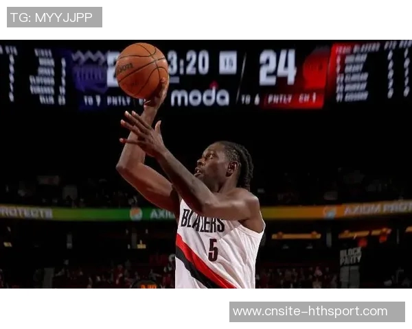 霍勒迪关键失误致开拓者绝杀媒体人警告机会难再篮球之神将施惩罚 霍勒迪关键失误致开拓者绝杀媒体人警告机会难再篮球之神将施惩罚