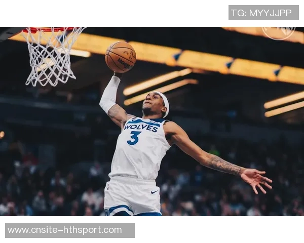 攻防兼备麦克丹尼尔斯全能表现助球队大胜贡献22分7板3断2帽正负值高达35