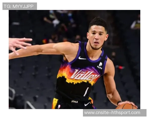 太阳主帅称布克将更多担任控卫角色提升球队进攻效率