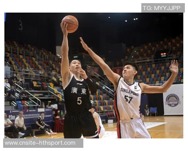 中国香港队凭孙铭谦精彩世界波领先广东队1-0赛事精彩瞬间回顾